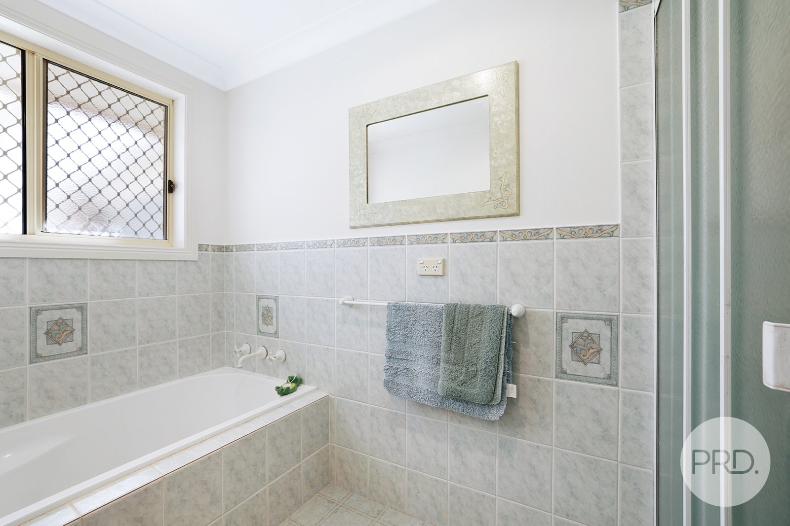 28 Hartmann Drive TAMWORTH 17