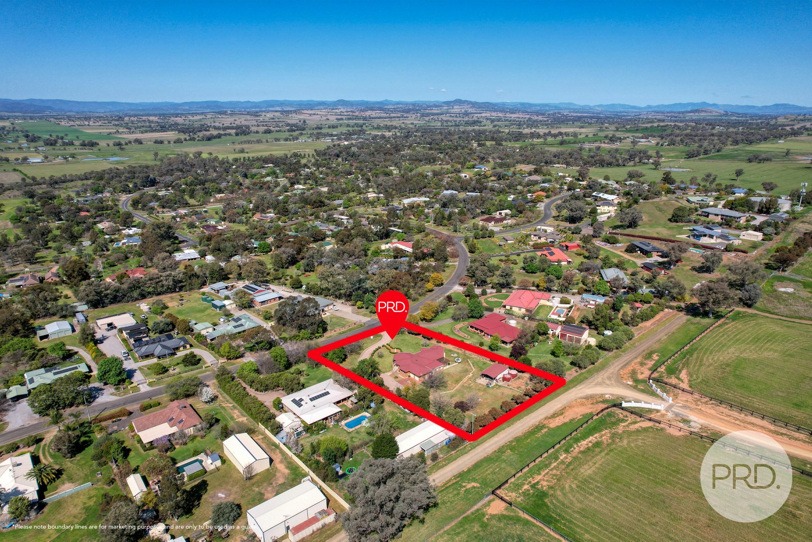 28 Hartmann Drive TAMWORTH 26