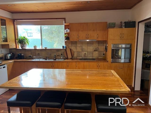 28 Hendy Road BURONGA 7