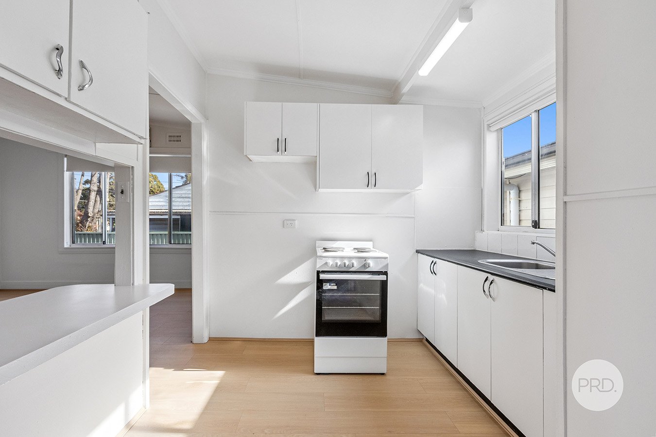 28 Henry Lawson Drive PEAKHURST 3