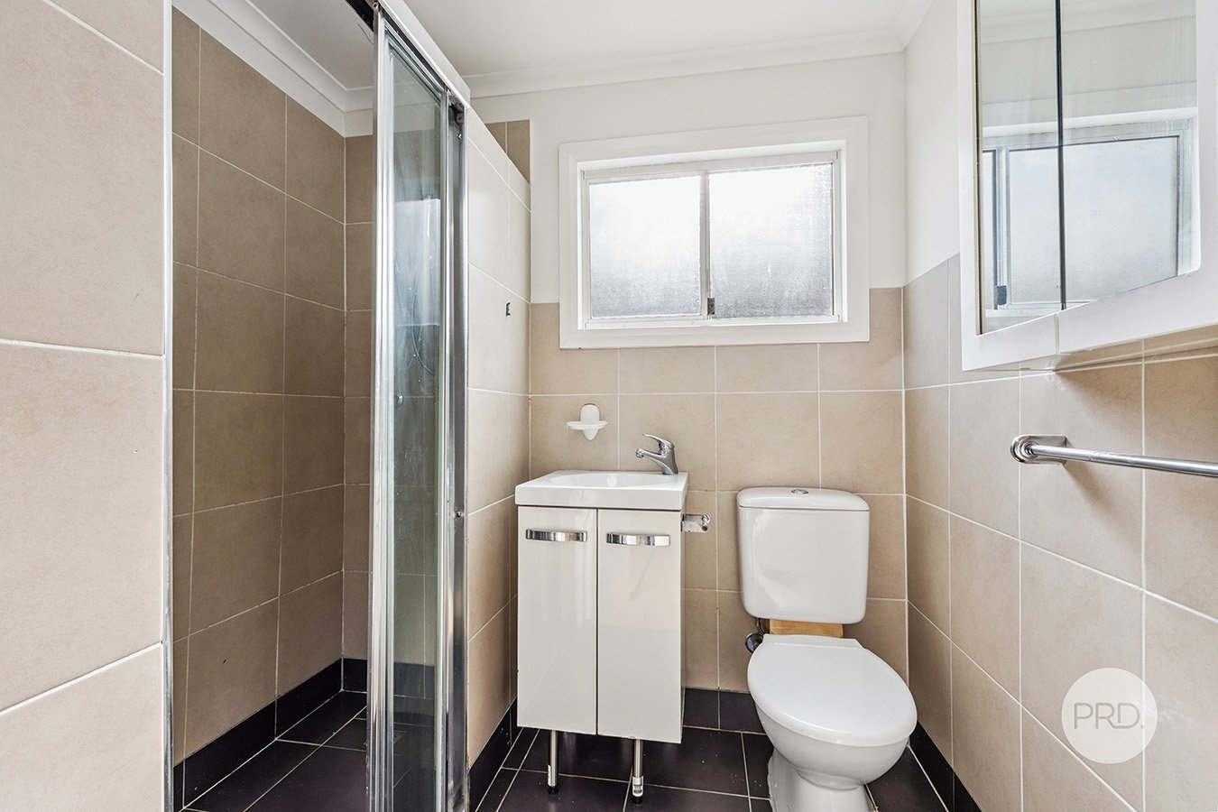 28 Henry Lawson Drive PEAKHURST 9