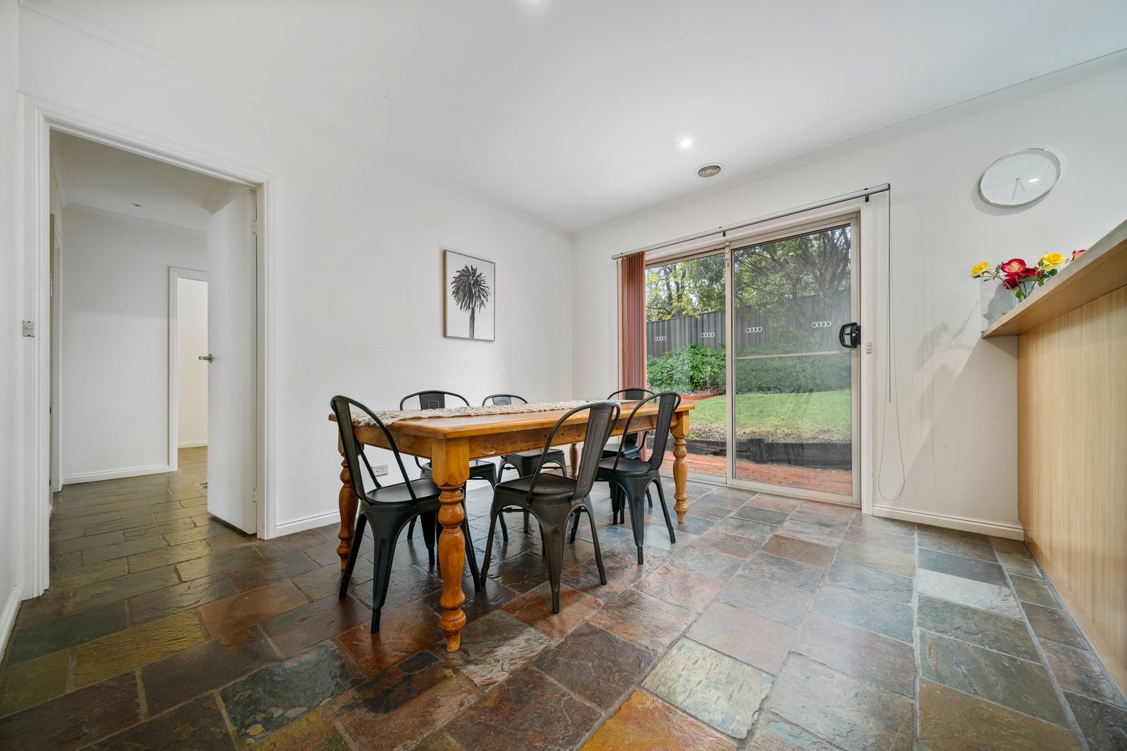 28 Herbert Avenue STRATHDALE 8