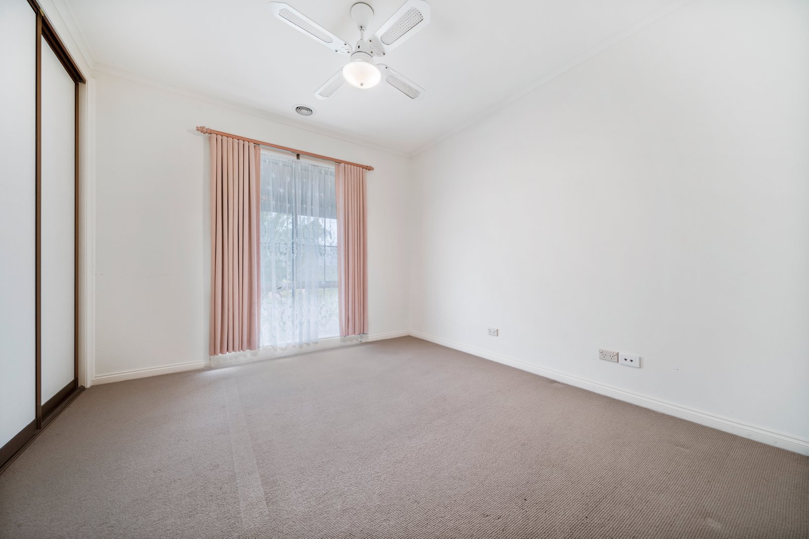 28 Herbert Avenue STRATHDALE 12