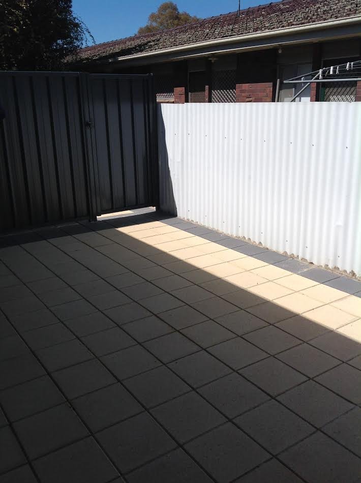 2/8 Higgins Avenue WAGGA WAGGA 6