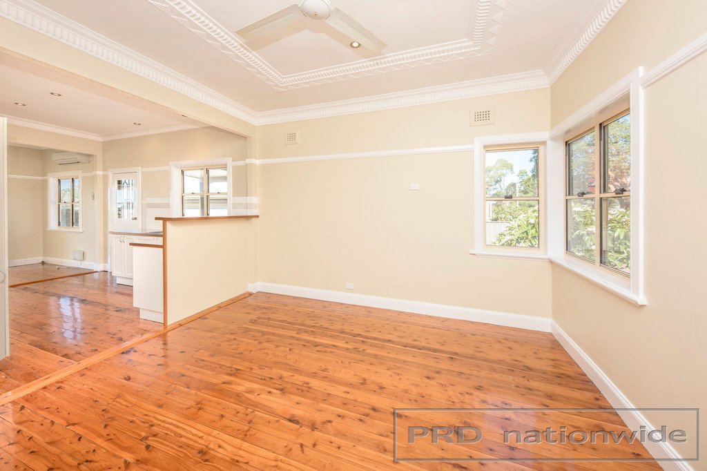 28 High Street MORPETH 4