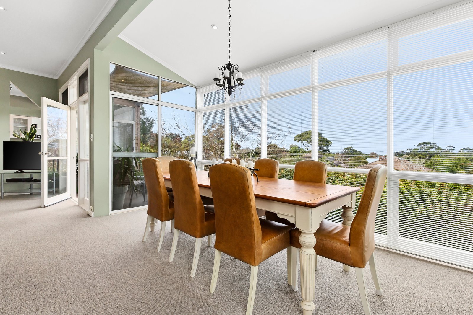 Gallery: 28 Hilton Street