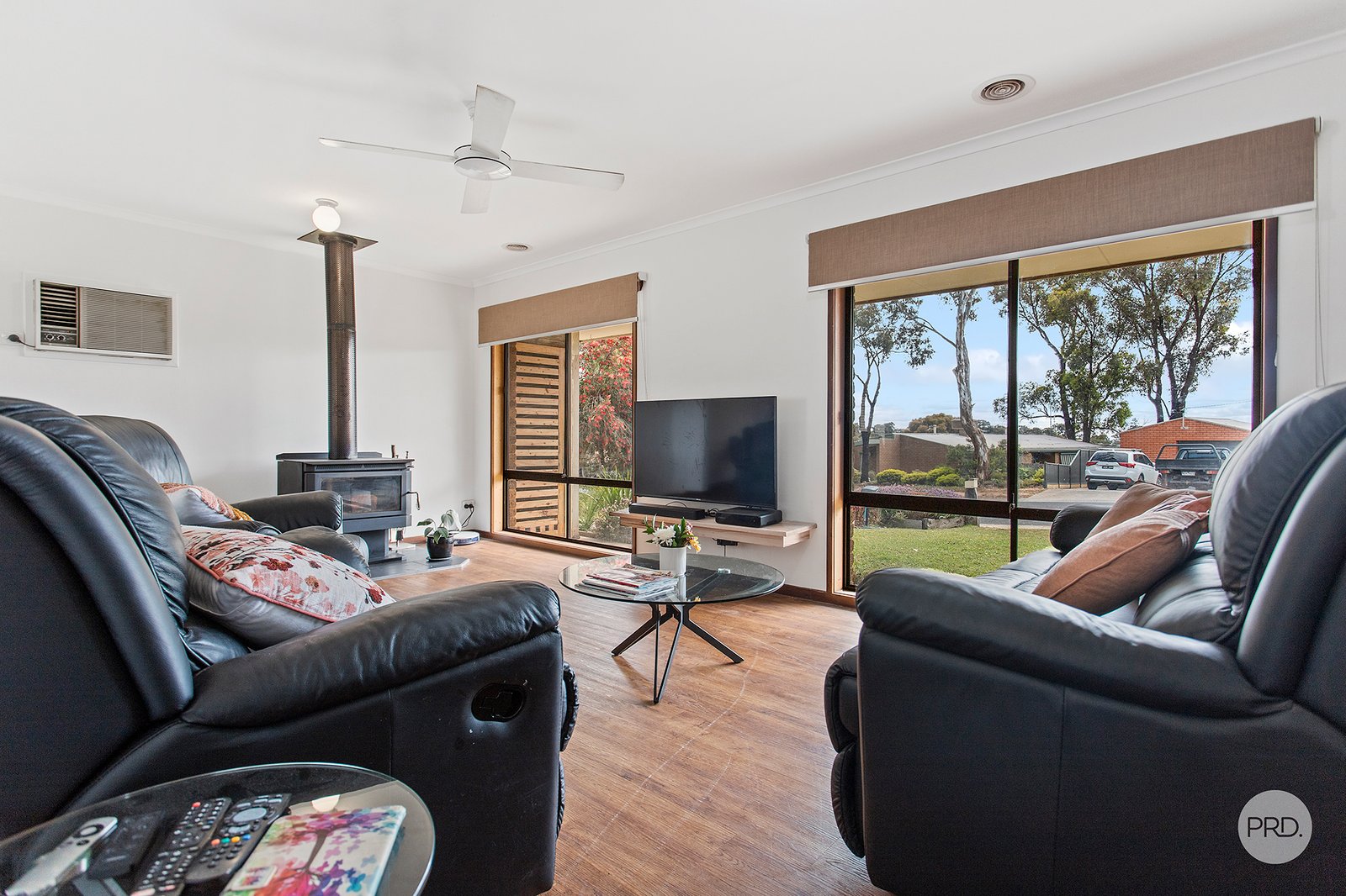 28 Howell Crescent KANGAROO FLAT 2