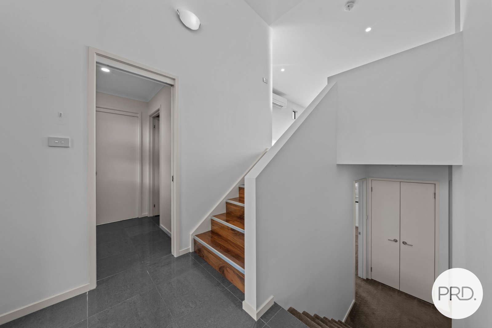 28 Hymettus Street HOWRAH 11