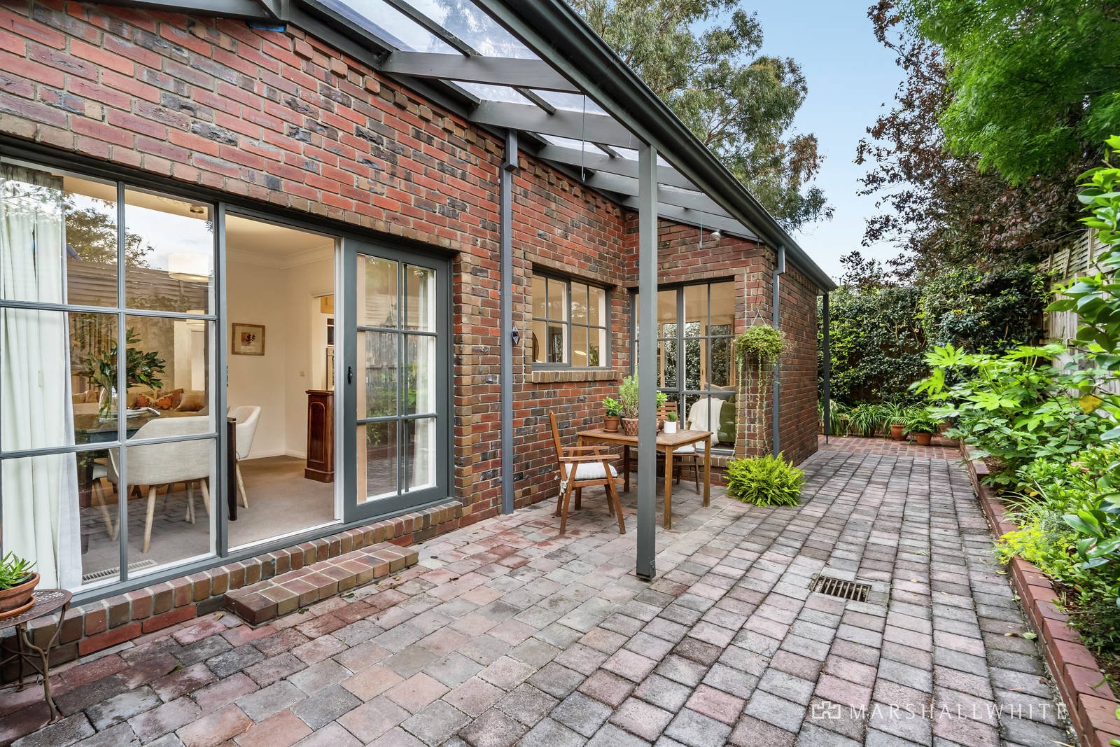 2/8 Iramoo Street, Balwyn, VIC