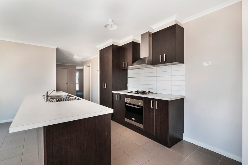 28 Irontree Close KANGAROO FLAT 2