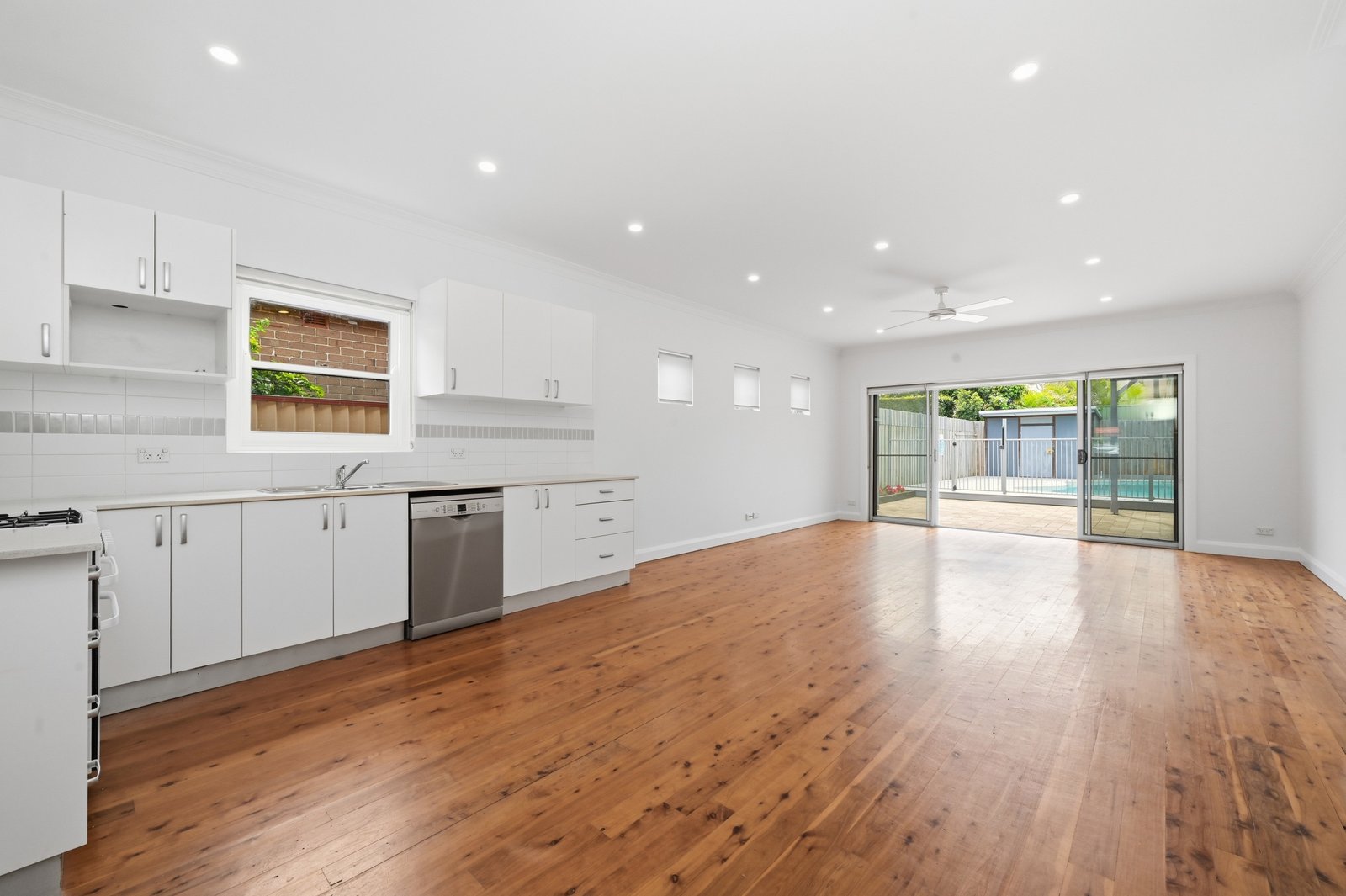 28 Isaac Smith Street DACEYVILLE 4