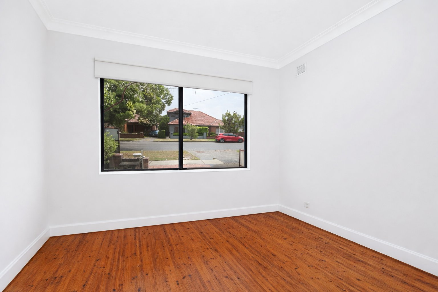 28 Isaac Smith Street DACEYVILLE 8