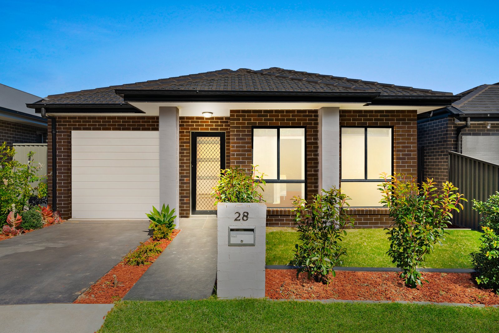 28 Izaac Cct  Jordan Springs 1