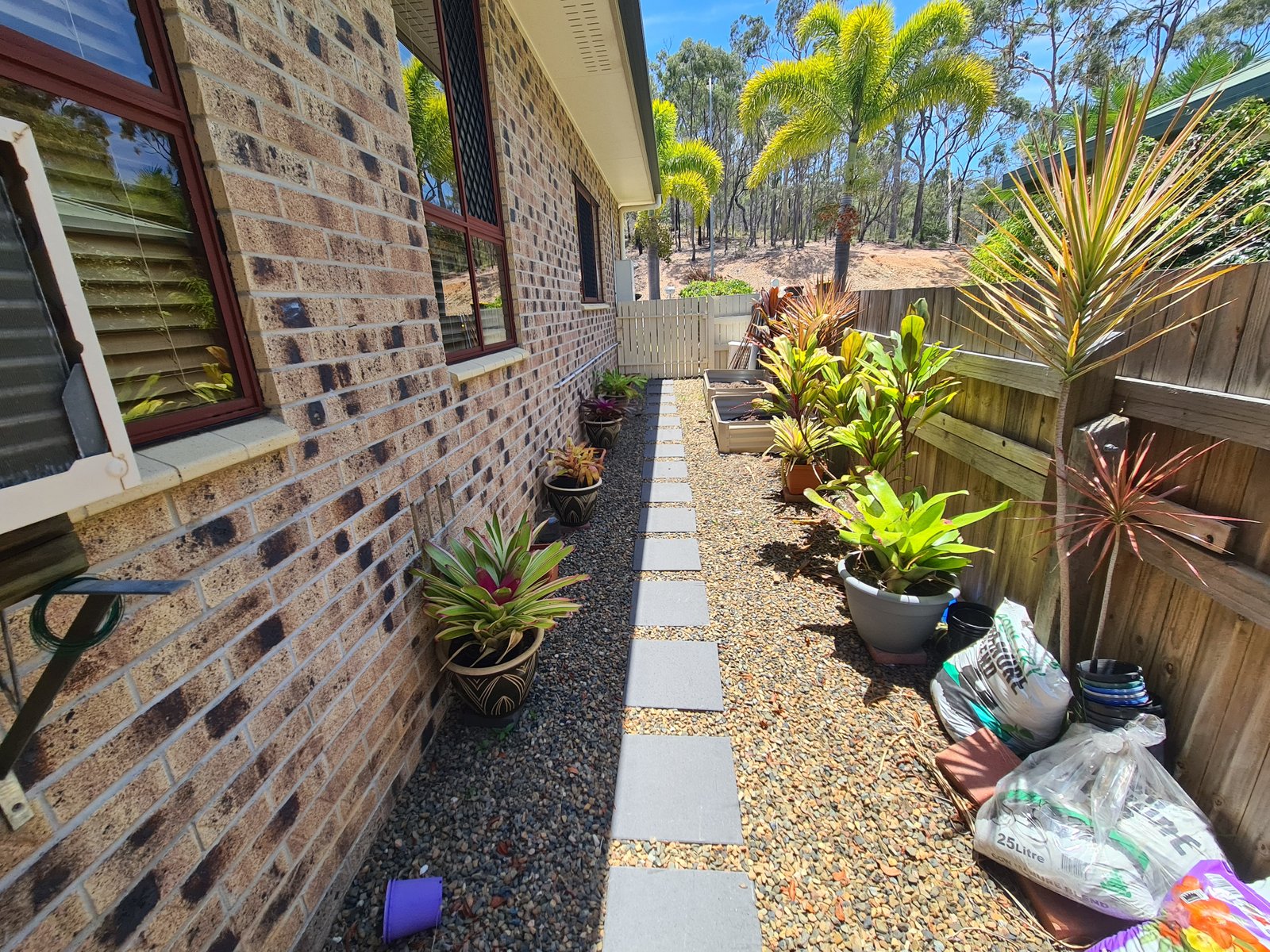 28 Jarrah Drive BOYNE ISLAND 24