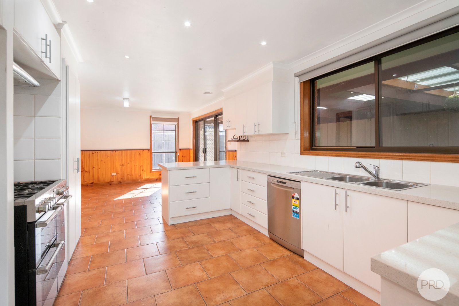28 Jasmine Drive DELACOMBE 5