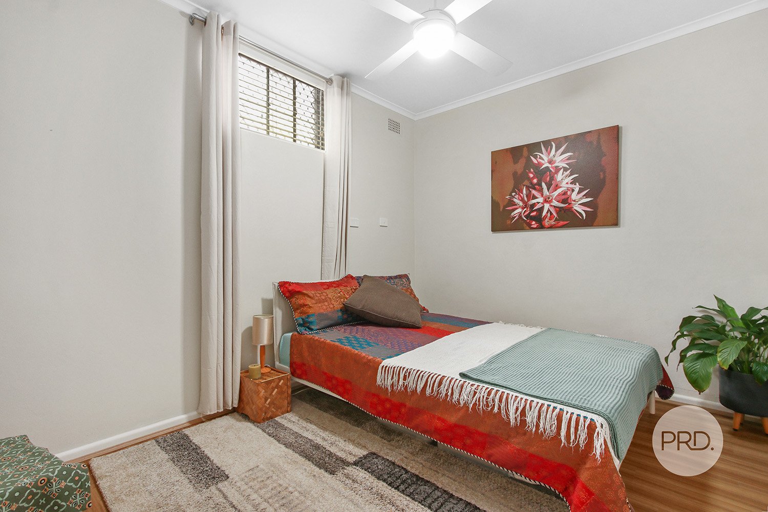 28 Jindabyne Crescent PEAKHURST HEIGHTS 11