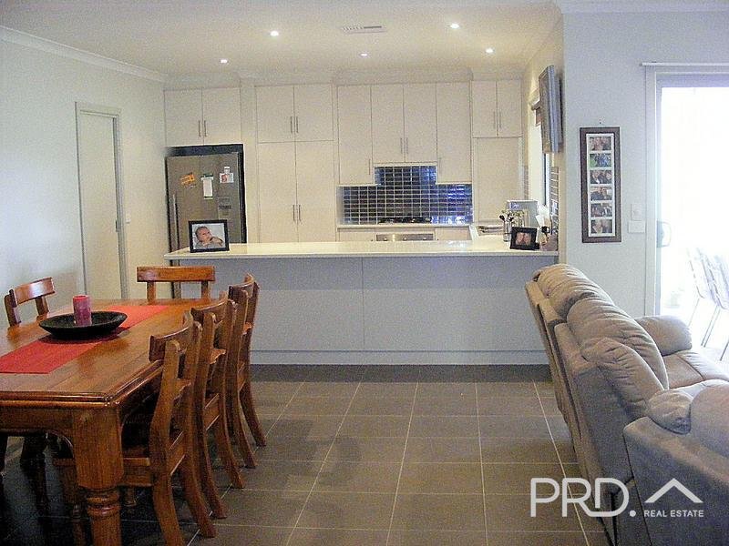 2/8 John Monash Boulevard MILDURA 2