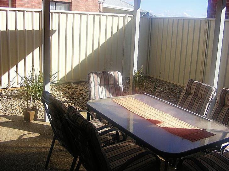 2/8 John Monash Boulevard MILDURA 4