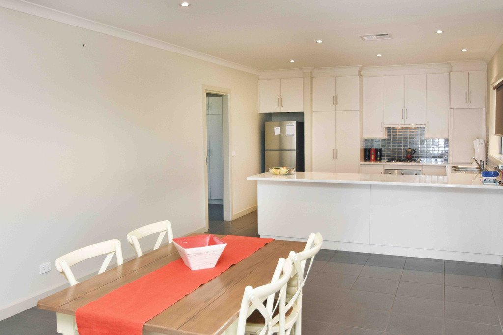 2/8 John Monash Boulevard MILDURA 3