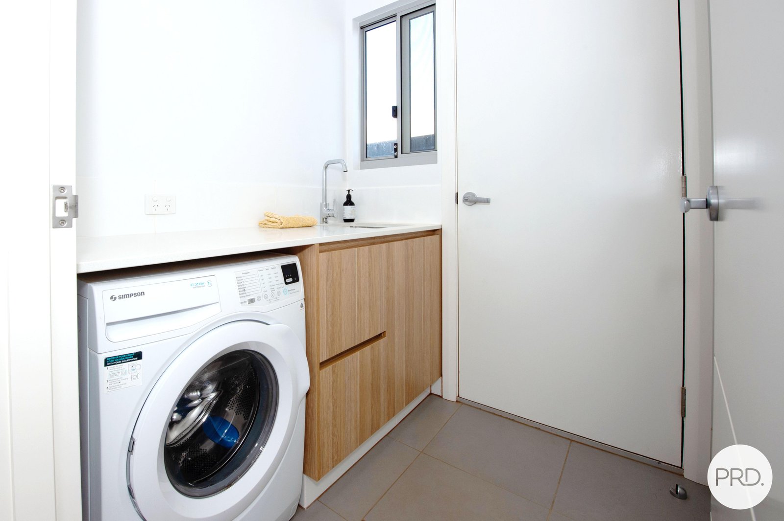 28 Karinha Way BAYNTON 9