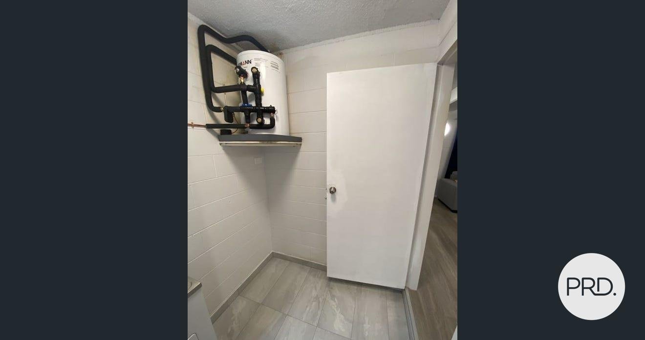 2/8 Kenilworth Street SOUTH MACKAY 9