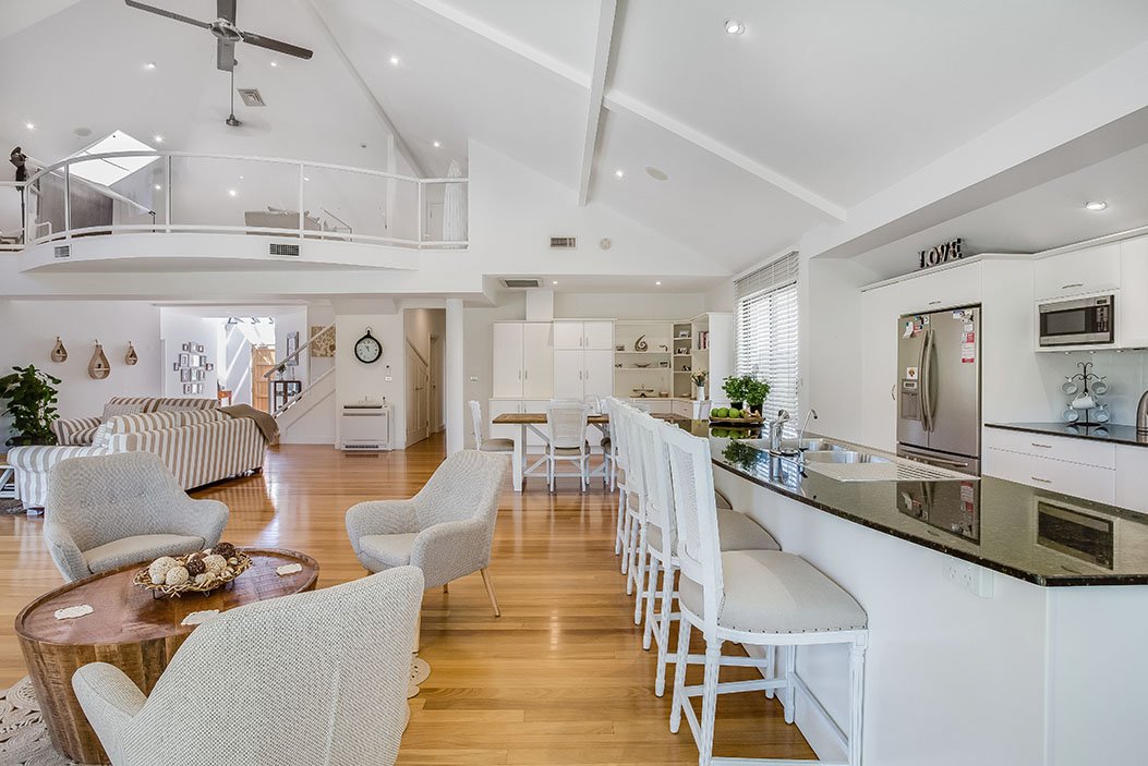 28 Kestrel Avenue SALAMANDER BAY 1