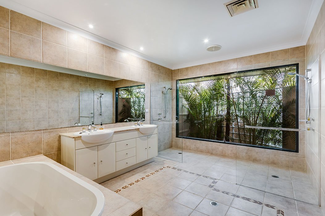 28 Kestrel Avenue SALAMANDER BAY 18