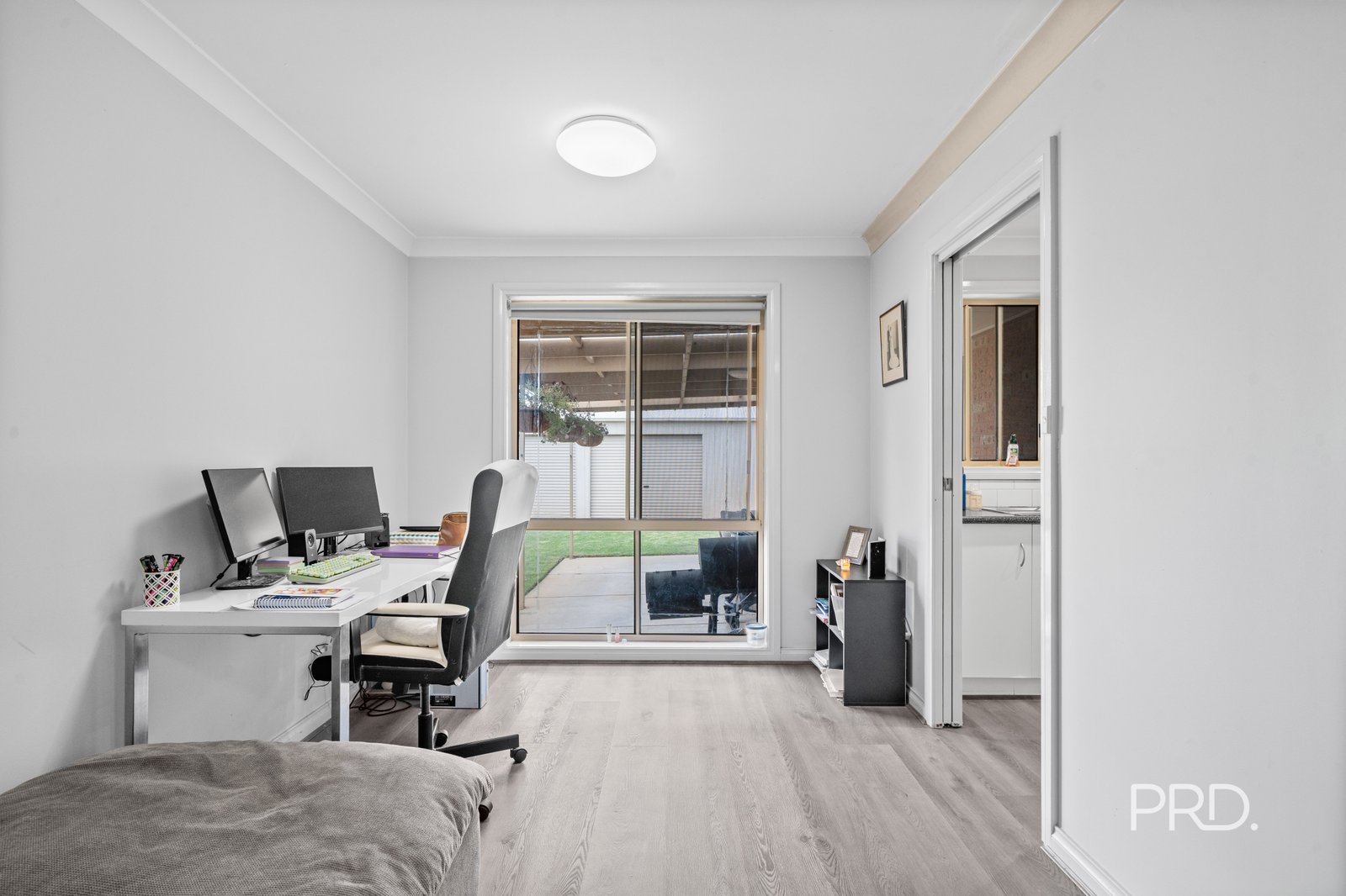 28 Kimba Drive GLENFIELD PARK 4