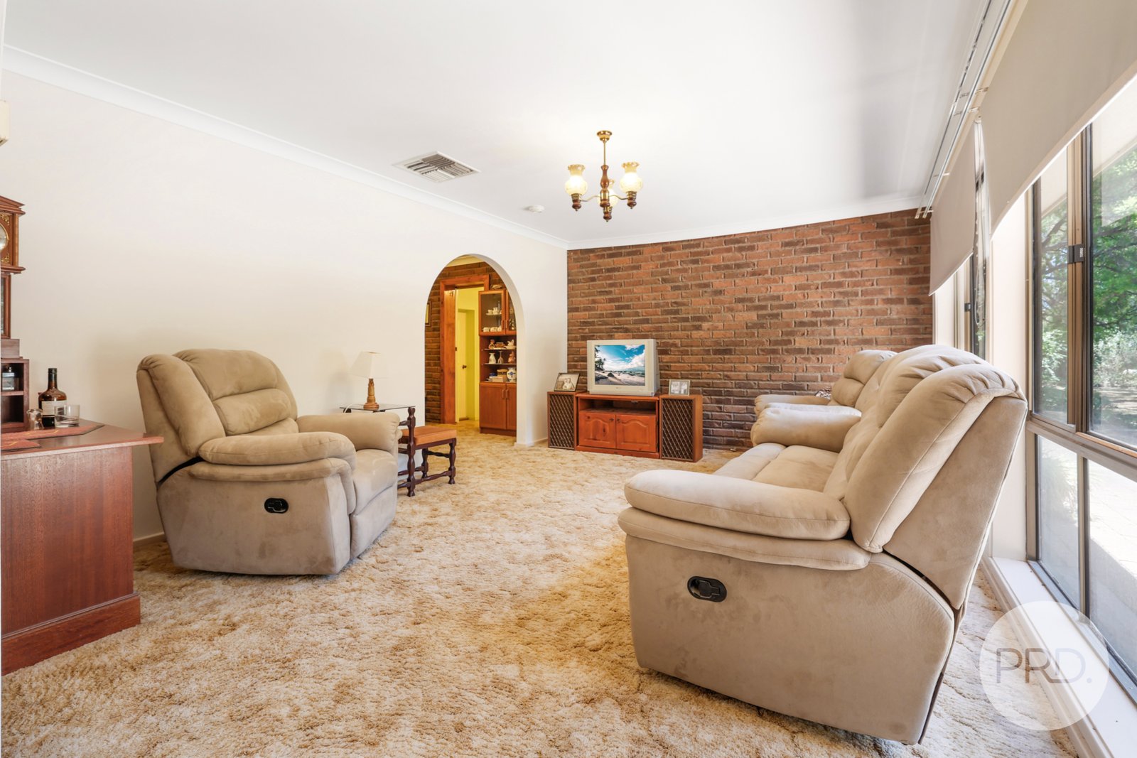 28 Kingswood Drive TAMWORTH 13