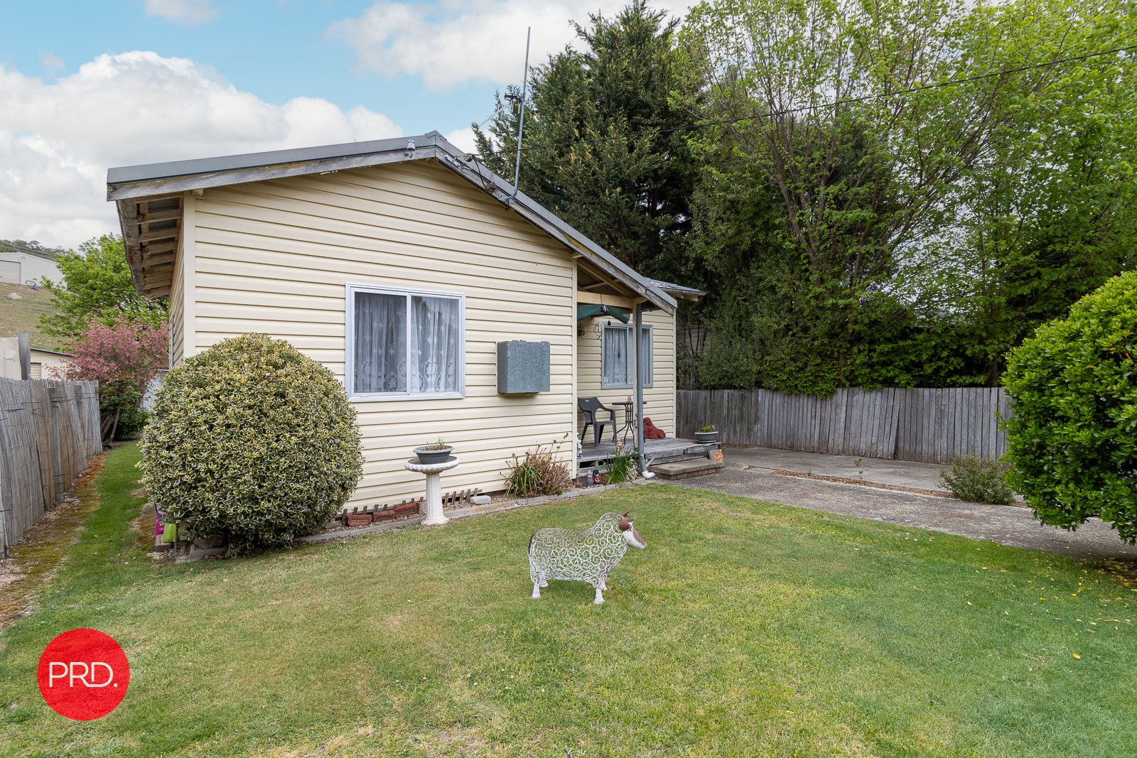 28 Kurrajong Street CAPTAINS FLAT 3