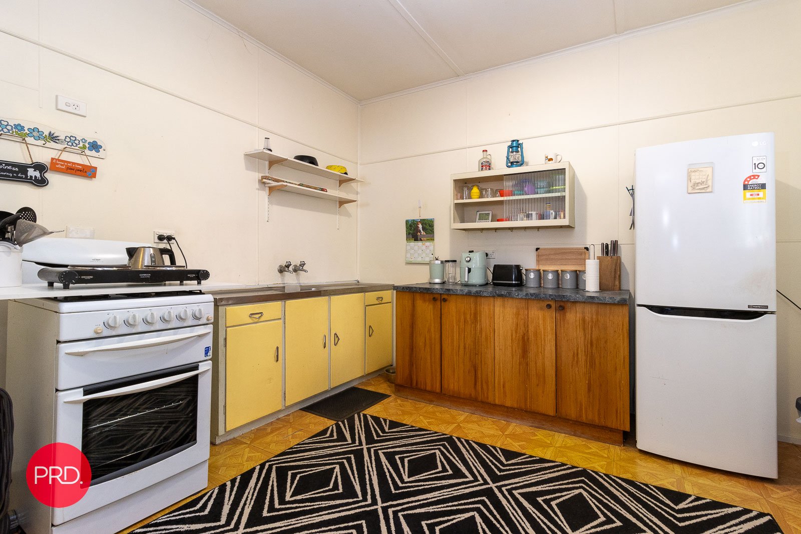 28 Kurrajong Street CAPTAINS FLAT 6