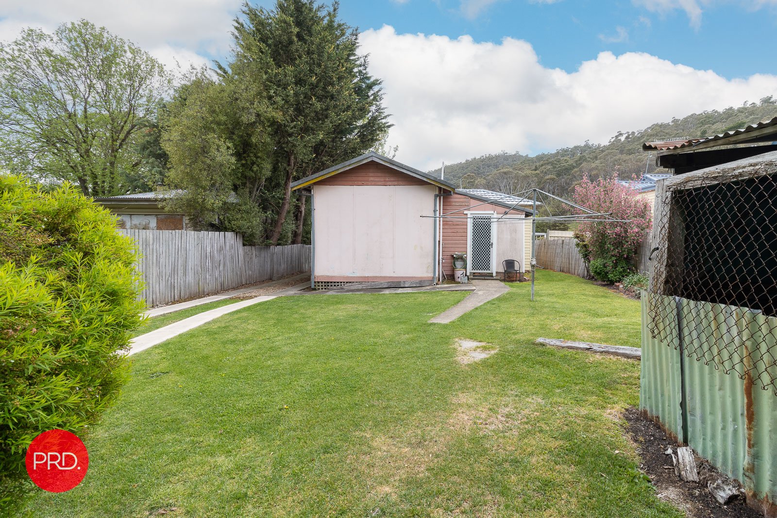 28 Kurrajong Street CAPTAINS FLAT 15