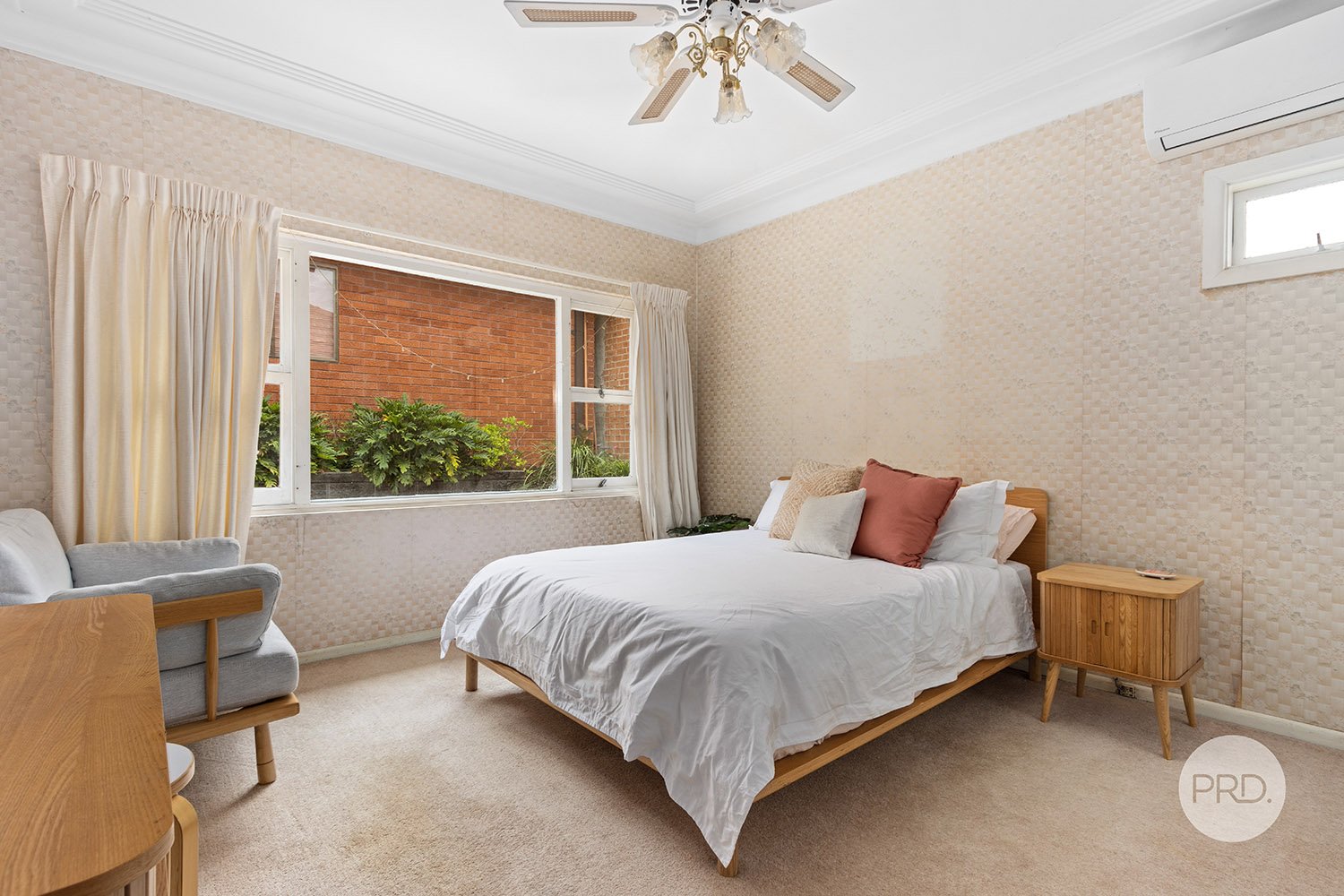 28 Lansdowne Parade OATLEY 6