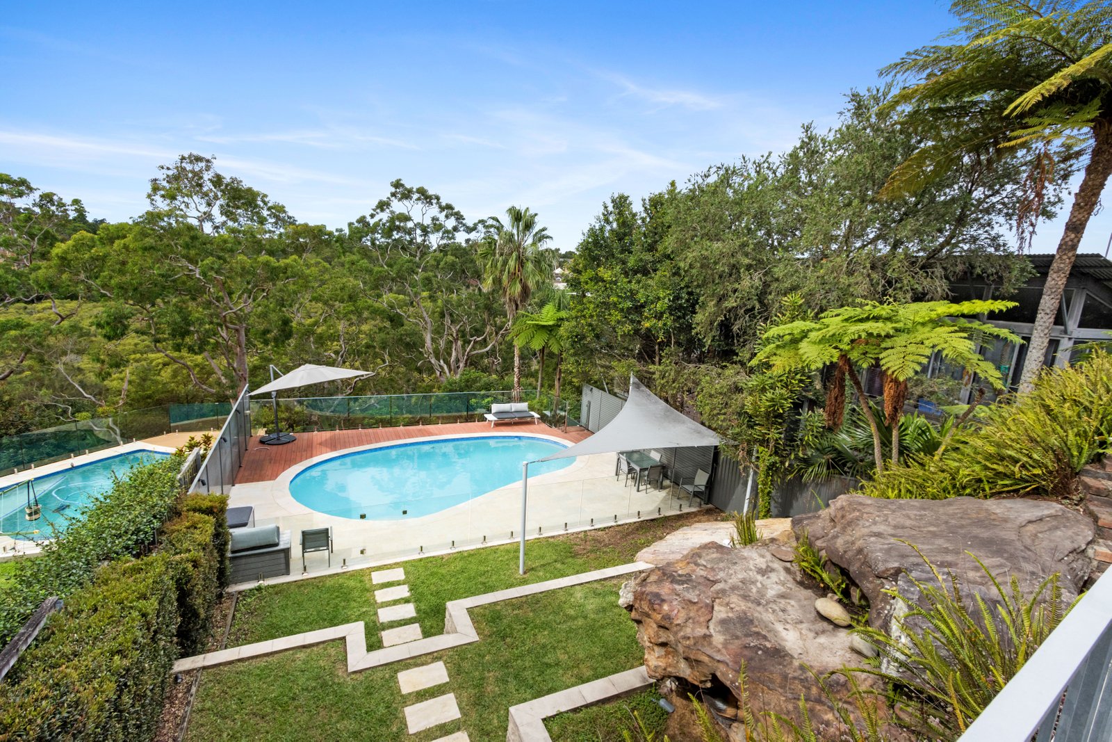 28 Lansdowne Parade OATLEY 10