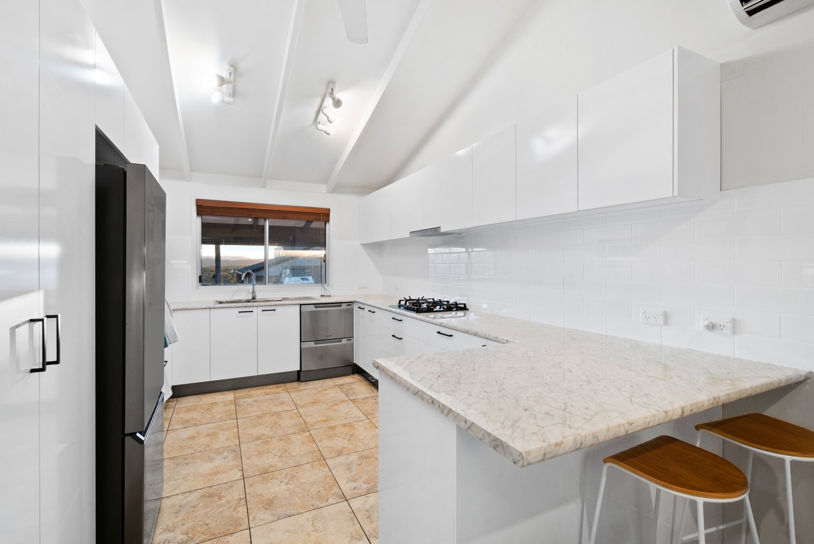 28 Leeward Terrace TWEED HEADS 12