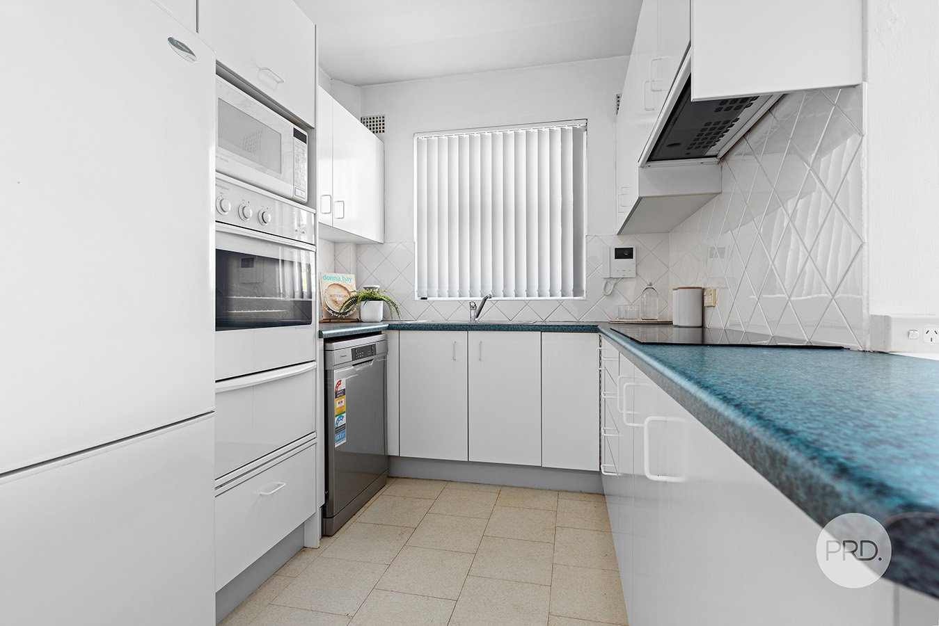 2/8 Letitia Street OATLEY 6