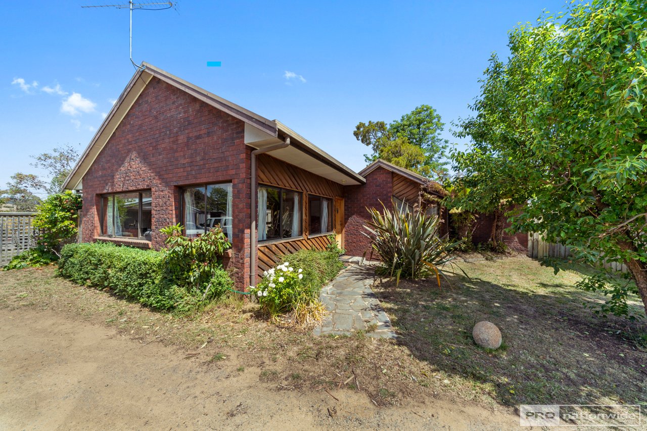 28 Lewis Avenue SEVEN MILE BEACH 4