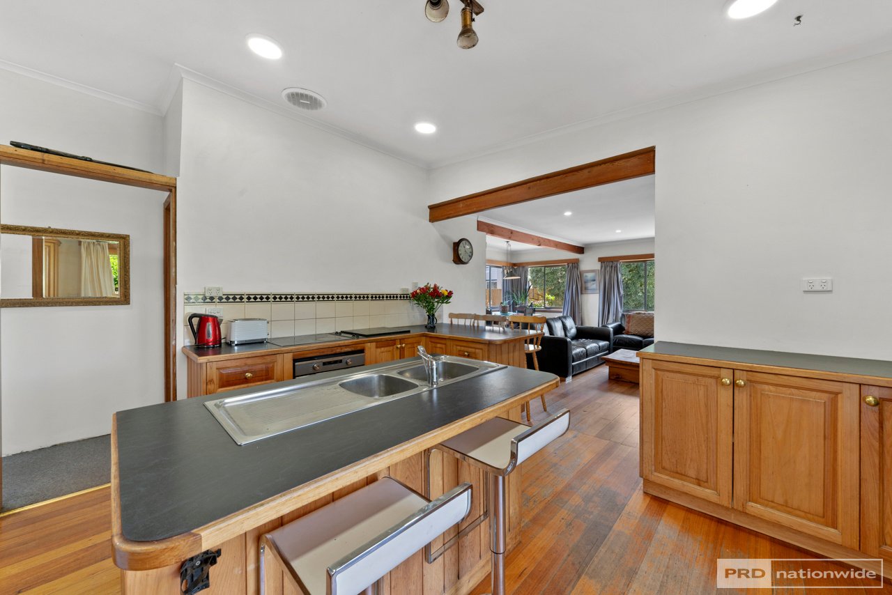 28 Lewis Avenue SEVEN MILE BEACH 10