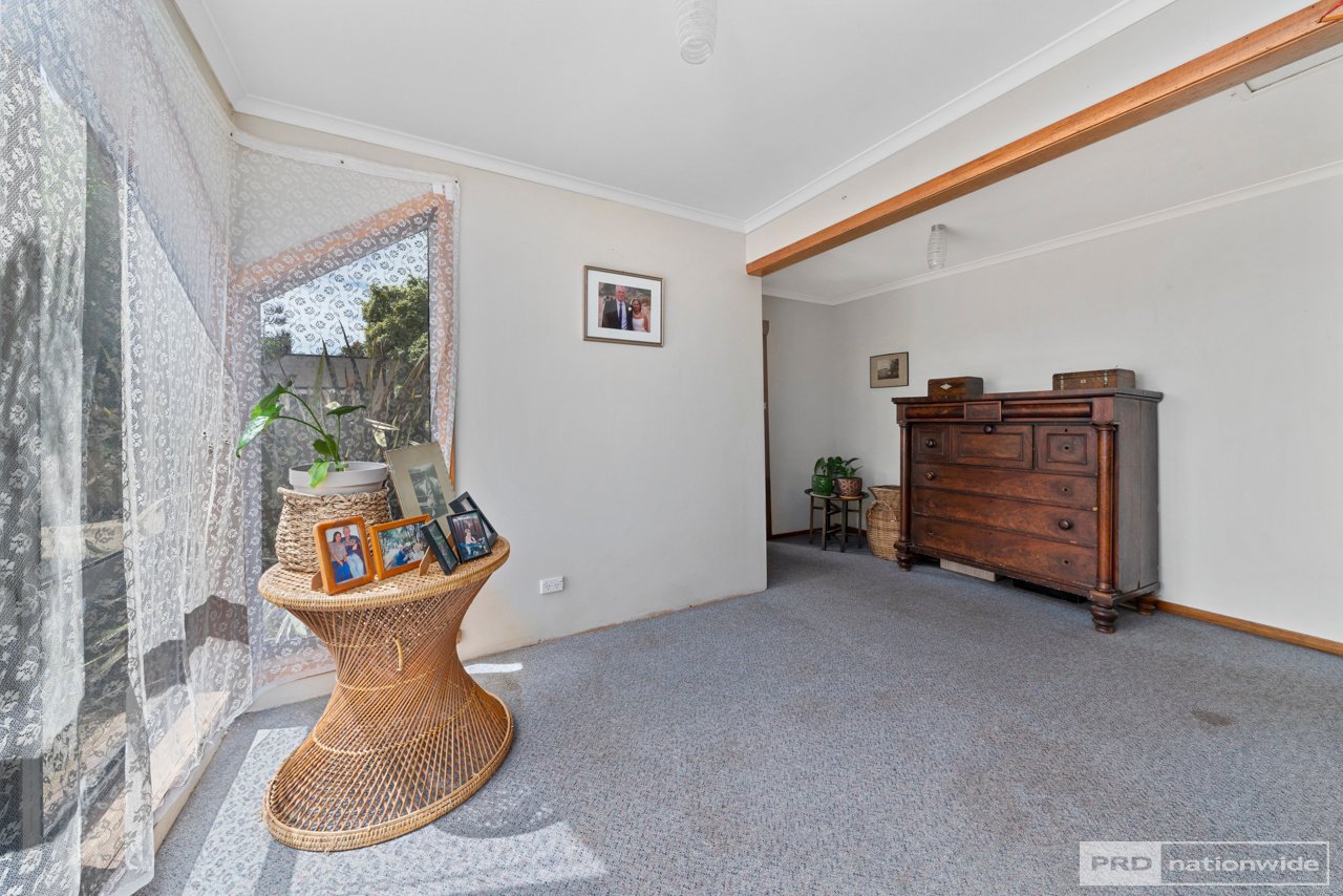 28 Lewis Avenue SEVEN MILE BEACH 14