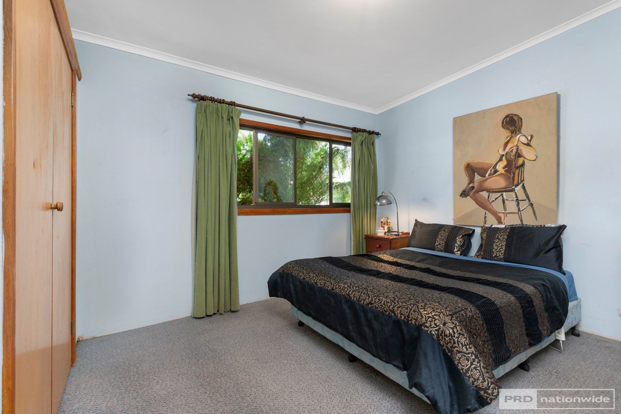 28 Lewis Avenue SEVEN MILE BEACH 15