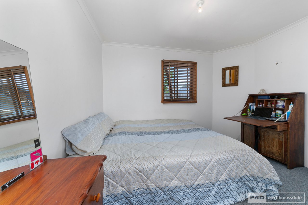 28 Lewis Avenue SEVEN MILE BEACH 17