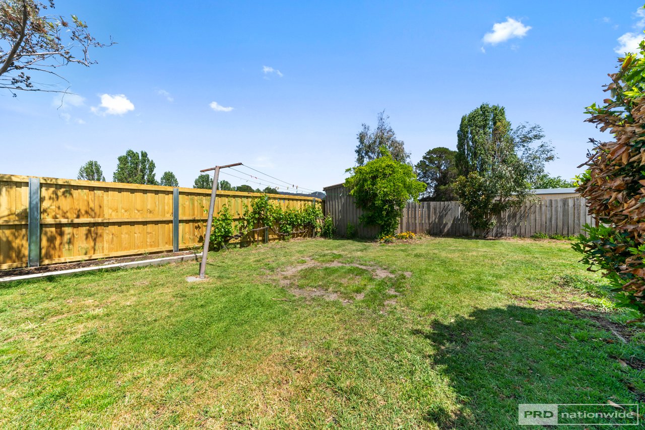 28 Lewis Avenue SEVEN MILE BEACH 24