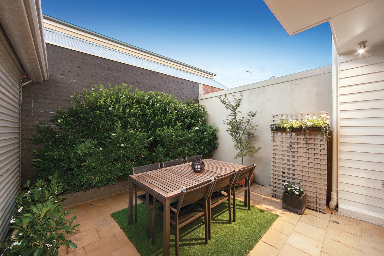 28 Little O'Grady Street, Albert Park, VIC