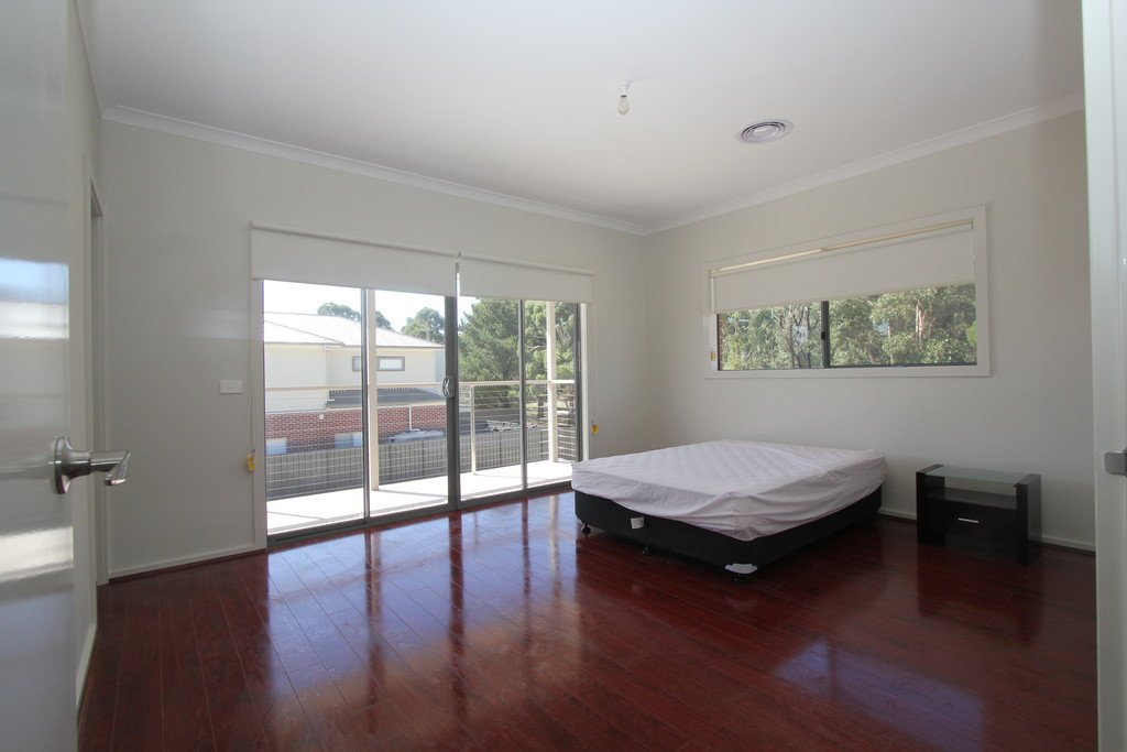 28 Lucia Crescent MOUNT CLEAR 4