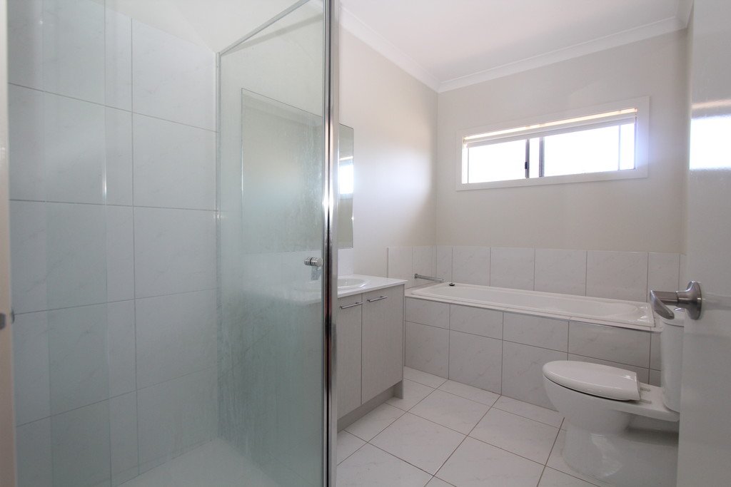 28 Lucia Crescent MOUNT CLEAR 5