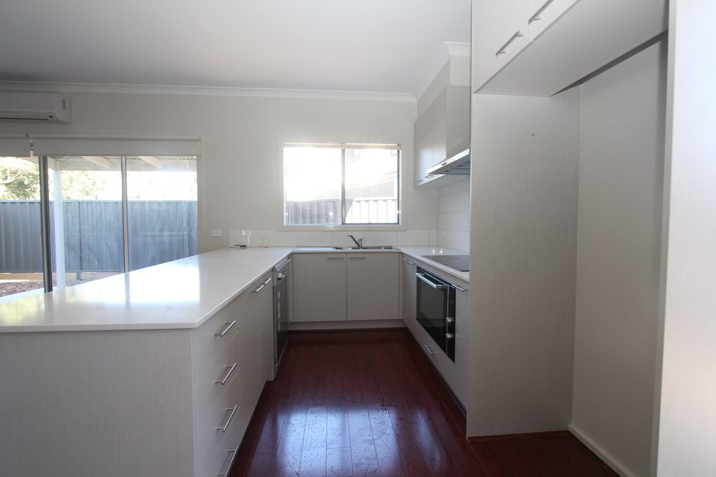28 Lucia Crescent MOUNT CLEAR 9