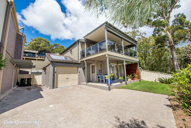 2/8 Luderick Close CORLETTE 1