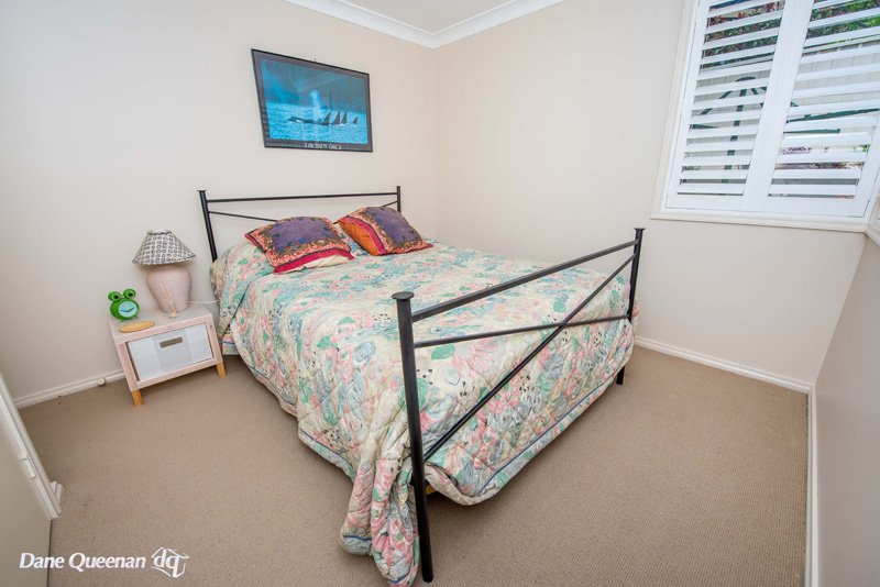 2/8 Luderick Close CORLETTE 17
