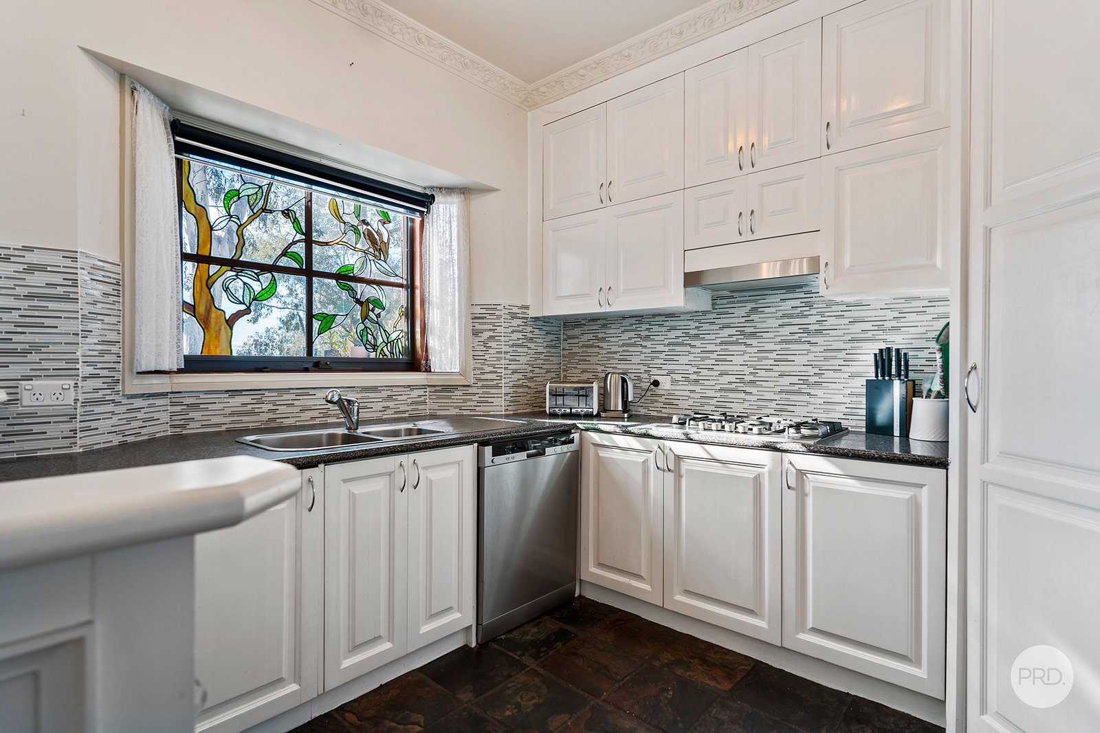 28 Magellan Crescent KANGAROO FLAT 4