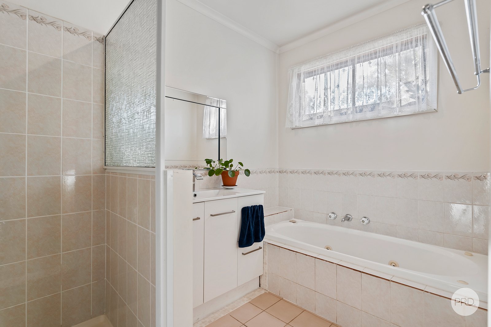 28 Magellan Crescent KANGAROO FLAT 12